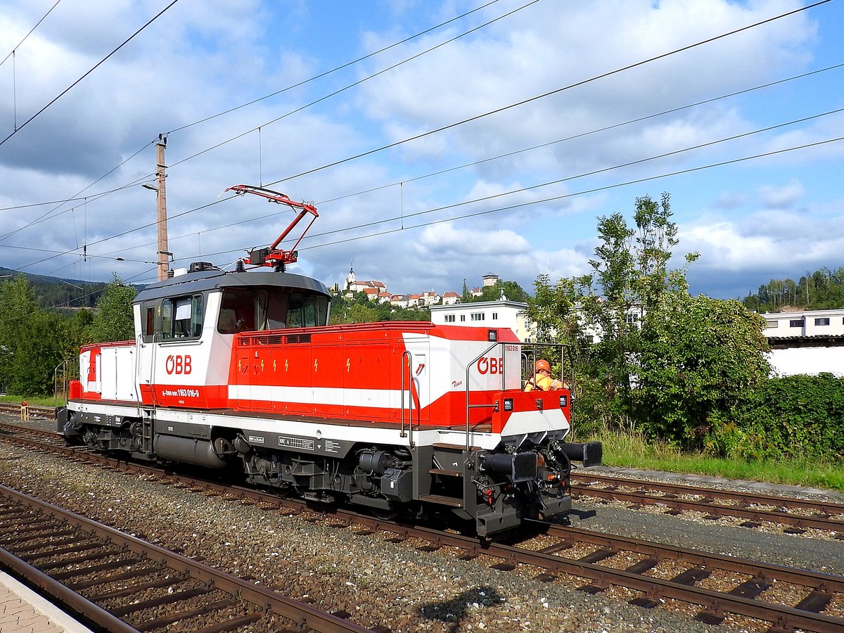 1163 016-9(Tina) während einer Rangierfahrt in Treibach-Althofen; 170913