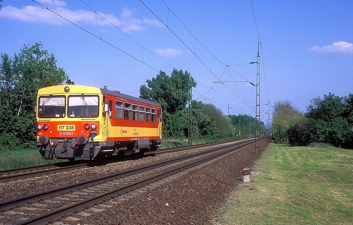 117 338  bei Komarom  01.05.17