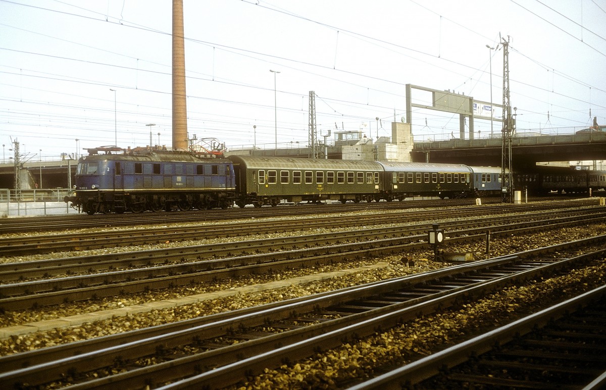 118 022  München  08.01.83