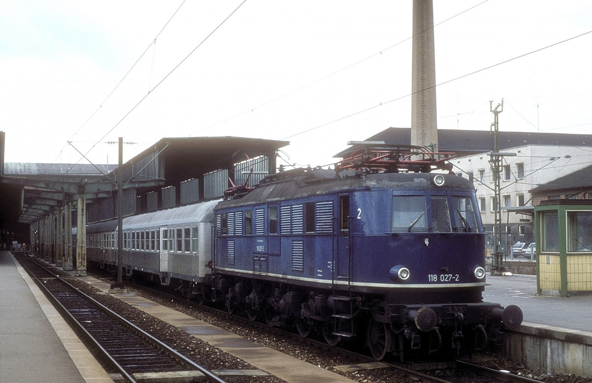 118 027  Stuttgart Hbf  20.07.78