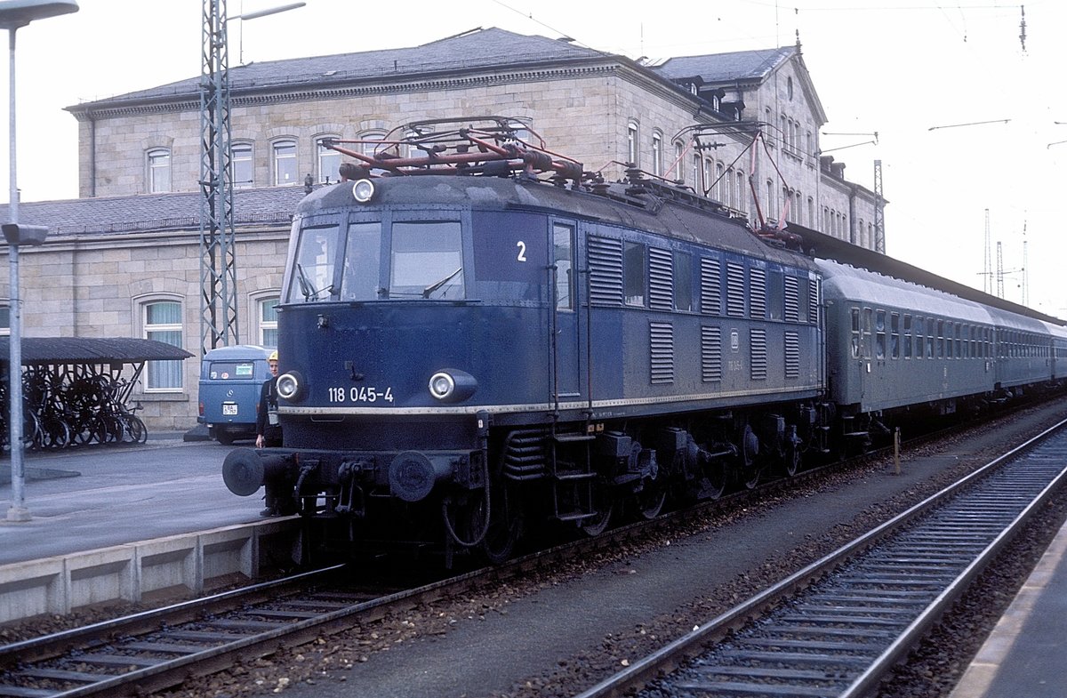 118 045  Nürnberg Hbf  17.03.78