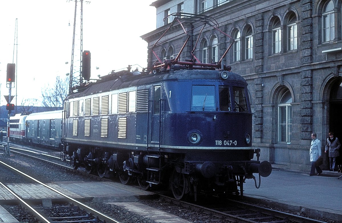 E 18 Baureihe 118 DR 218 Fotos Bahnbilder.de