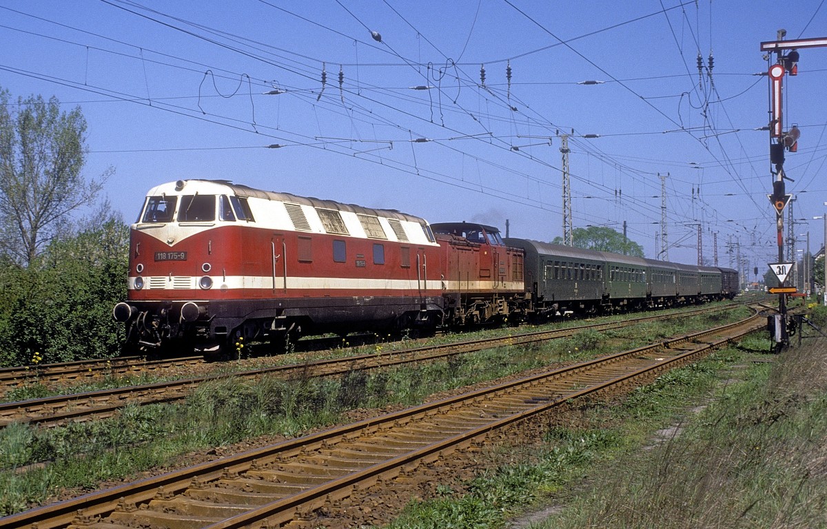 118 175 + 112 ....  Cottbus  01.05.90