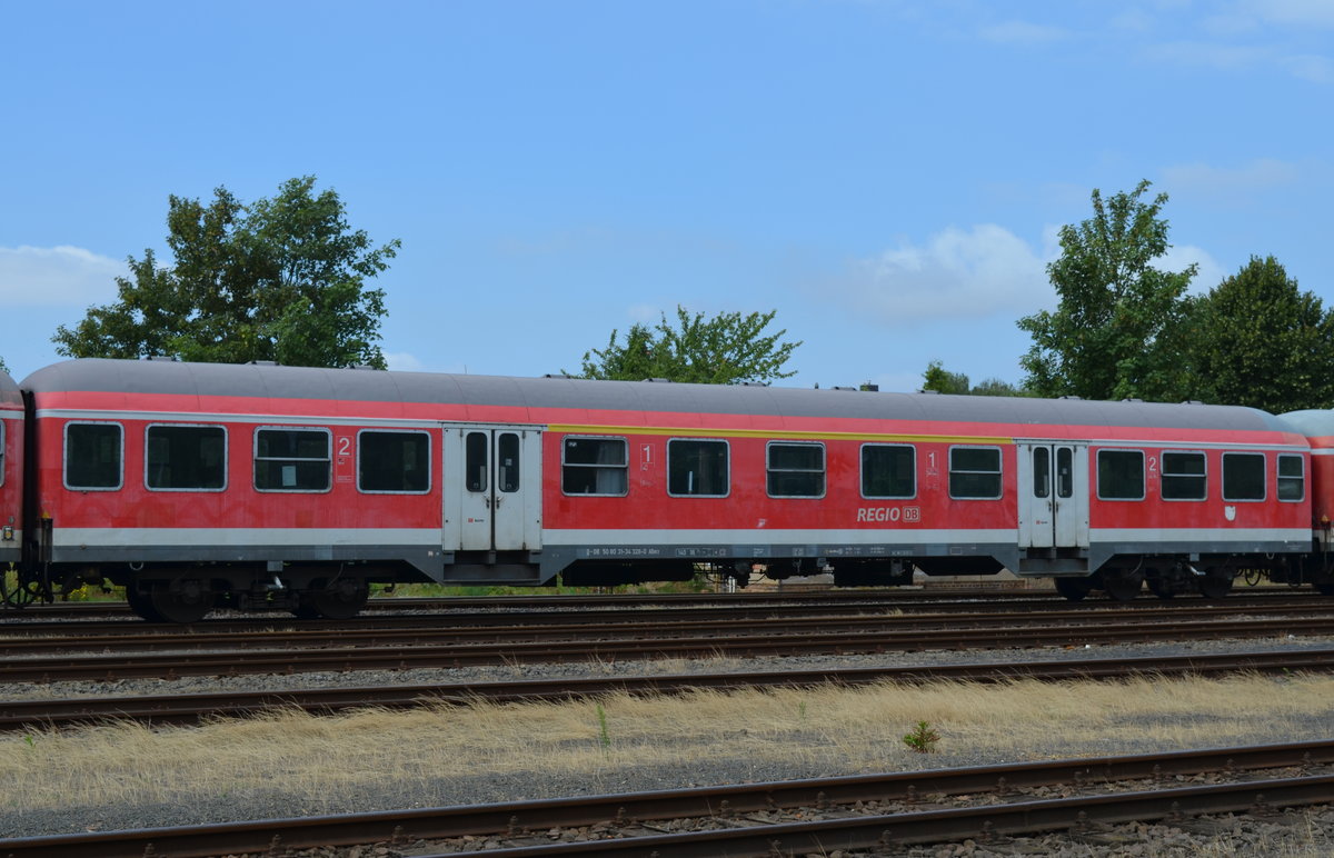 1/2 Klasse N-Wagen D_DB 50 80 31-34 328-0 ABnrz ex Beheimatung Köln in Espenhain bei Leipzig 08.07.2018
