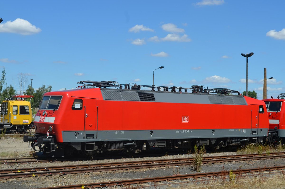 120 102-9 am Bw Leipzig Hbf Süd 20.07.2016