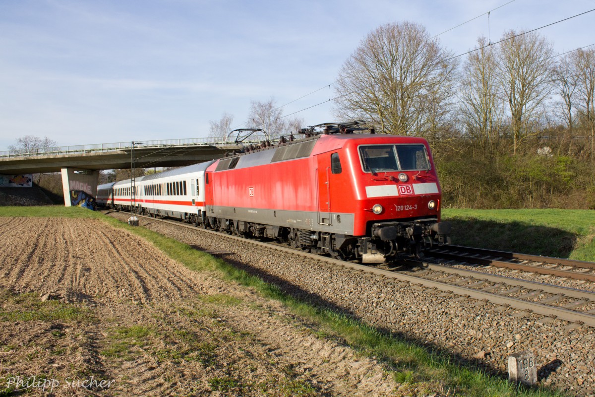 120 124-3 am 19.03.2014 bei Kollmarsreute