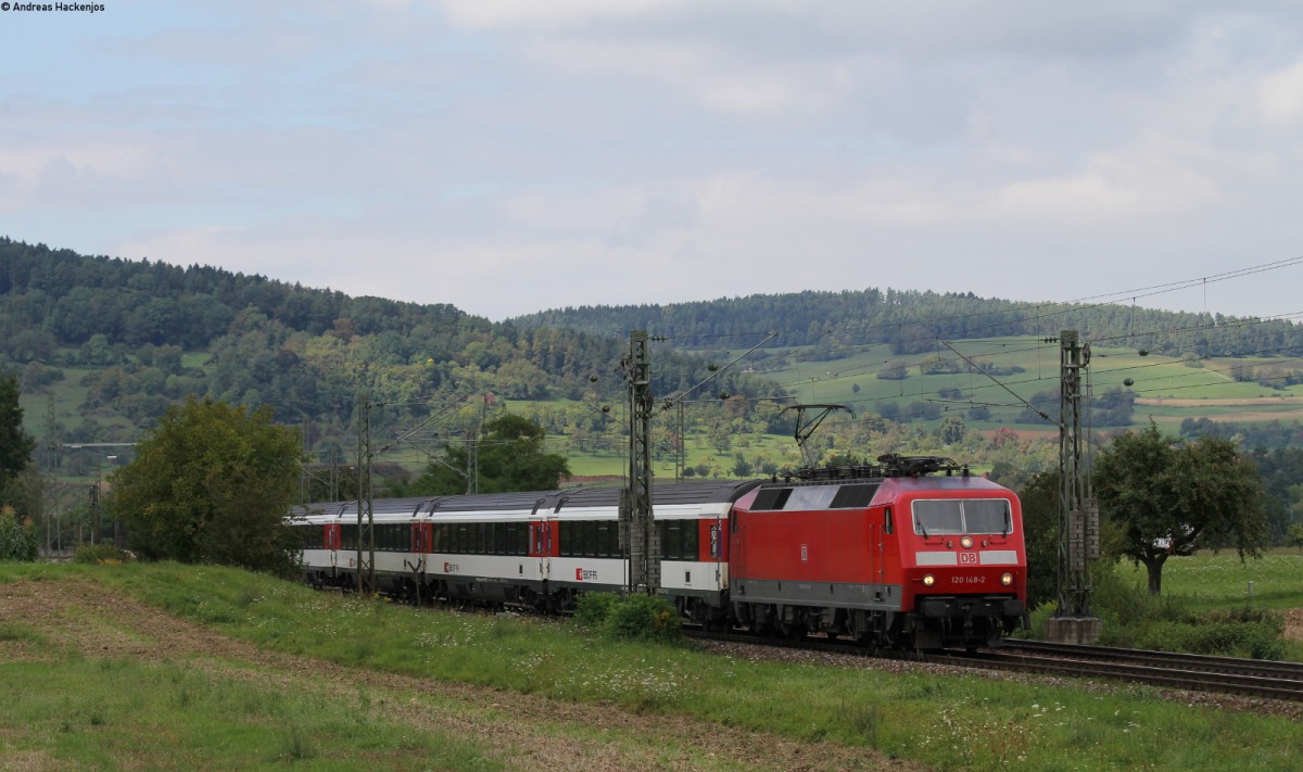 120 148-2 mit dem IC 185 (Stuttgart Hbf-Zürich HB) bei Welschingen 1.9.14
