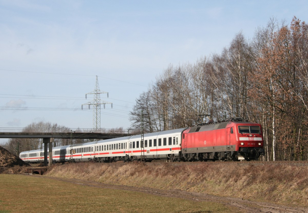 120 150 mit IC 2373 (Stralsund Hbf–Karlsruhe Hbf) am 20.02.2012 zwischen Ashausen und Winsen (Luhe)