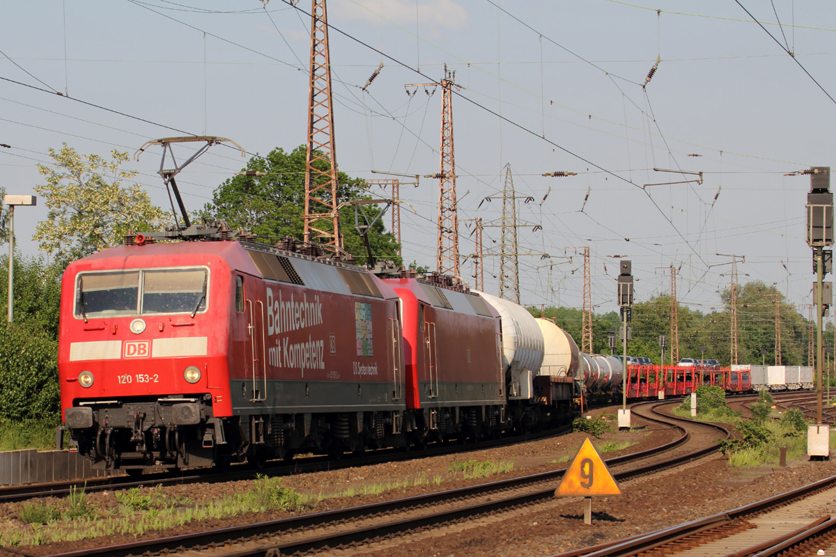 120 153-2 mit 120 125-0 und dem Innovativen Güterzug in Recklinghausen-Ost 14.5.2018