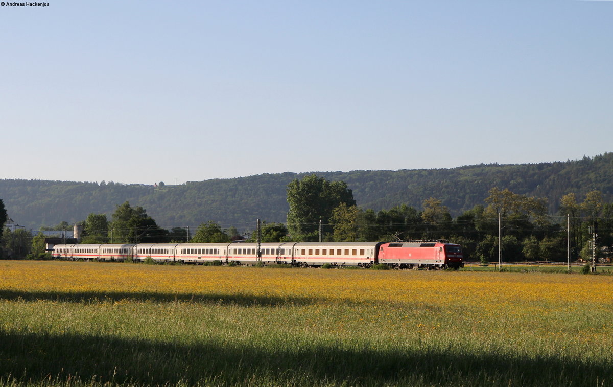 120 155-7 mit dem IC 2164 (Nürnberg Hbf-Karlsruhe Hbf) bei Urbach 7.5.18