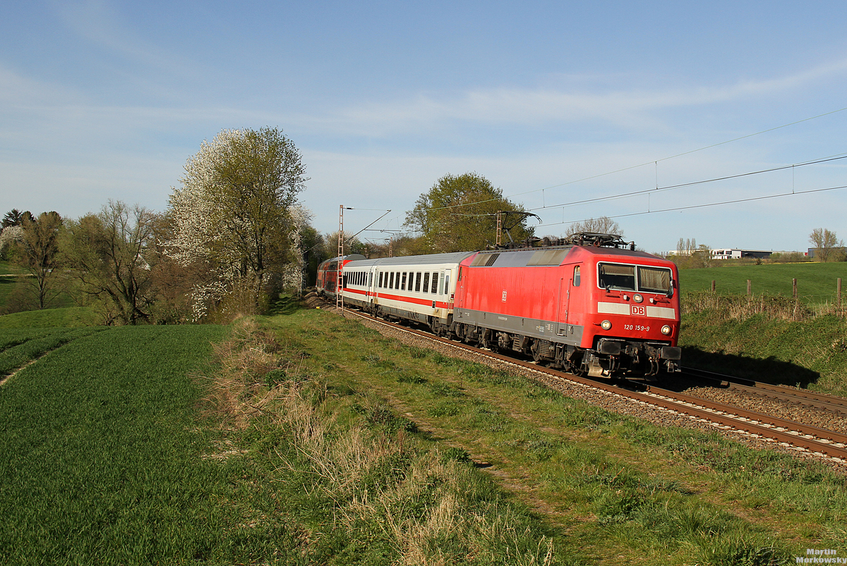 120 159 am Pbz2471 bei Haan am 10.04.2020
