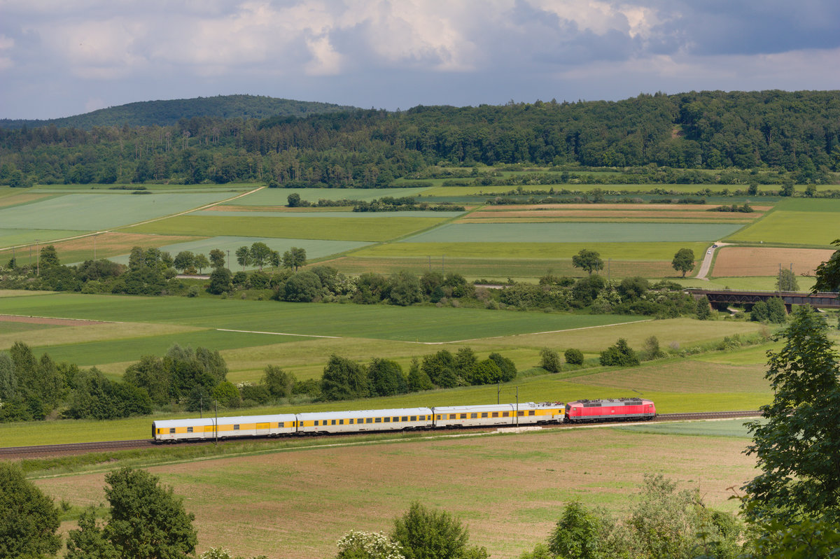 120 xxx mit Messzug am 25.05.2018 bei Treuchtlingen. 