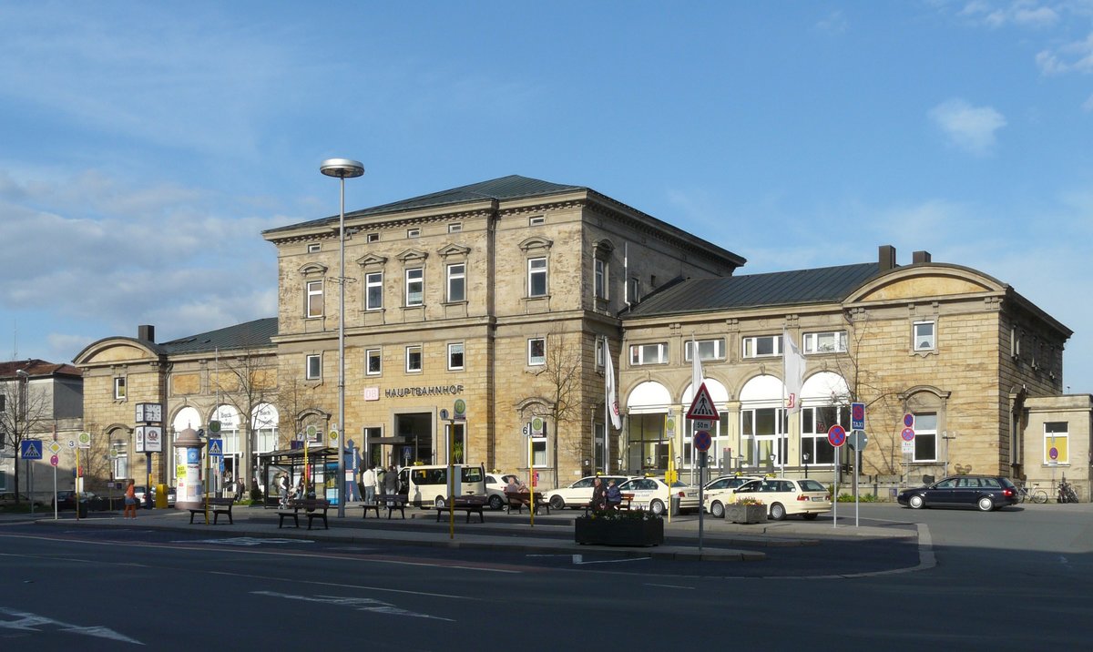 12.04.2008, der Hauptbahnhof Bayreuth