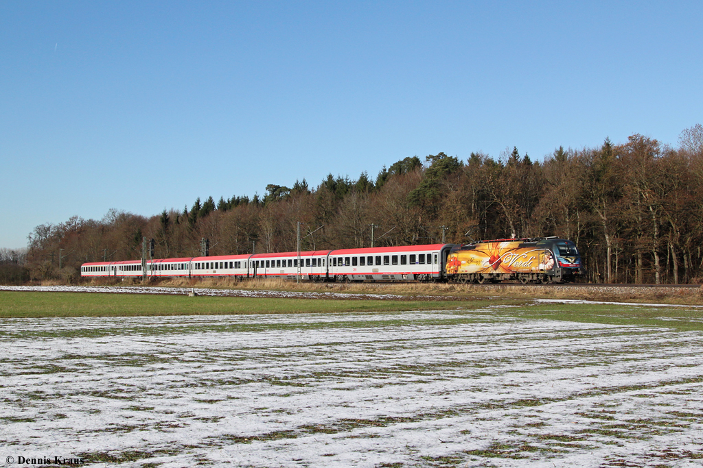 1216 019 mit EC 87 am 01.12.2013 bei Eglharting.