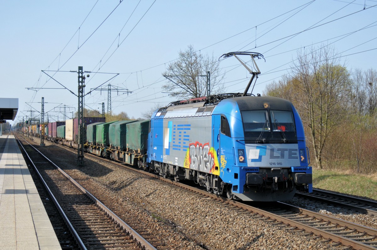 1216 910 am 30.03.14 in München-Langwied
