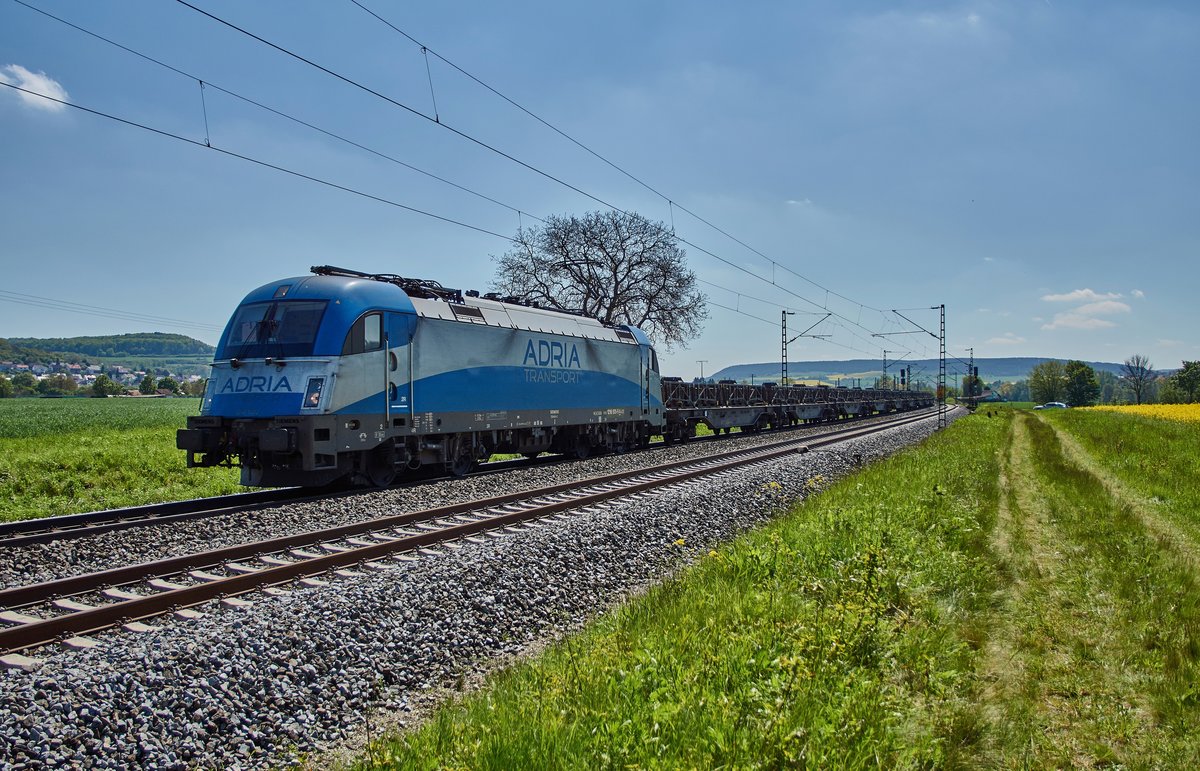 1216 920-9 zu sehen bei Retzbach-Zellingen am 10.05.2017.