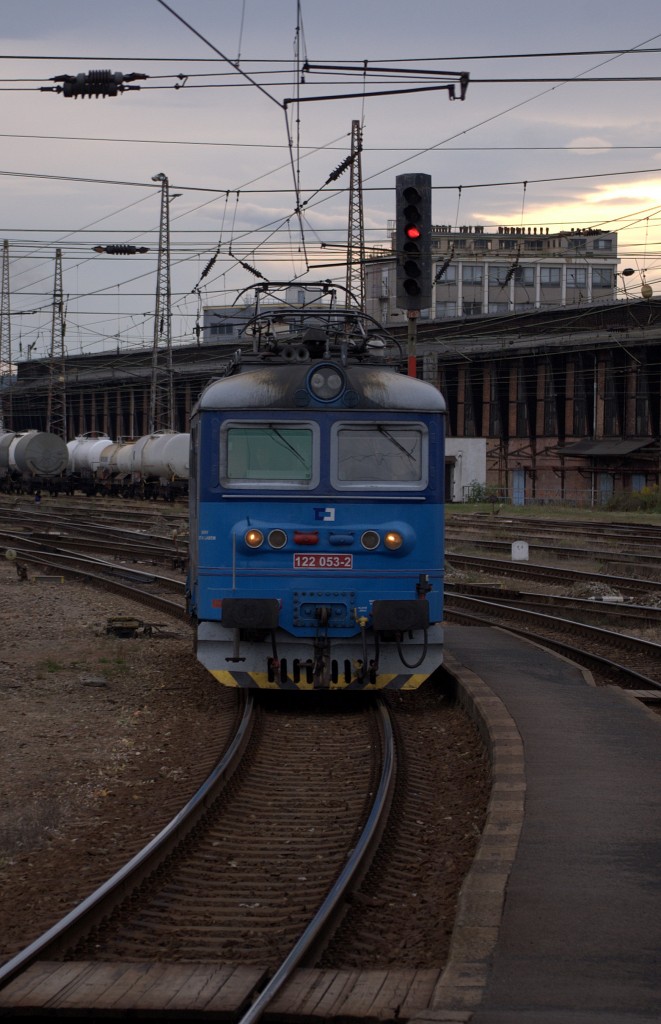 122 053 - 2 im blauen Kleid in usti nad Labem Szapad.23.08.2014 19:13 Uhr.