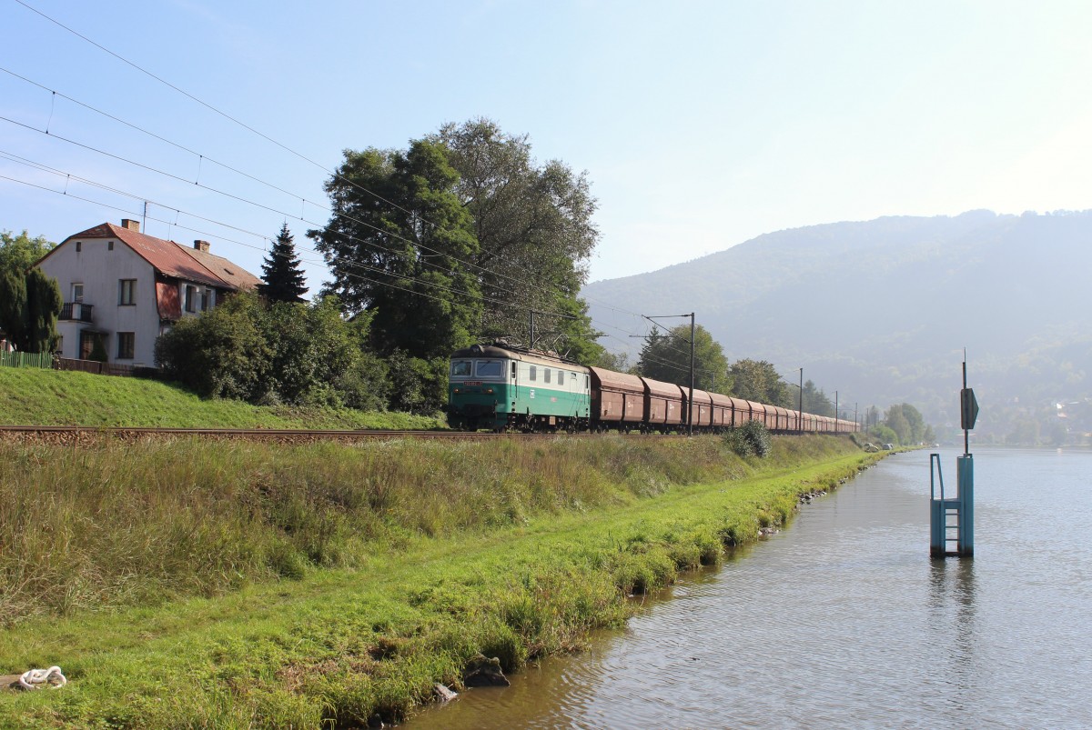 123 012-7 zu sehen am 28.09.14 in Ústí nad Labem-Střekov