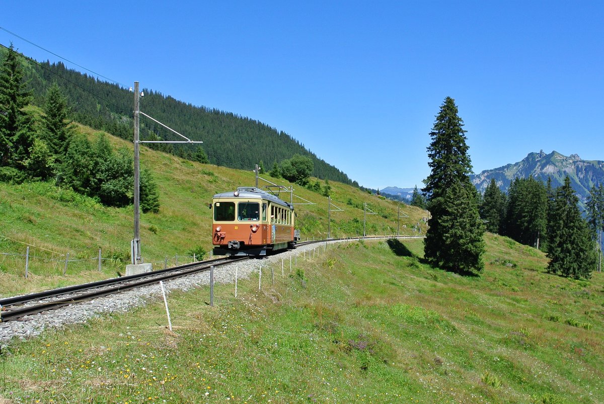 125 Jahre BLM - Bergbahn Lauterbrunnen-Mrren: Be 4/4 Nr. 23 am Grtschalp und Winteregg, 13.08.2016.