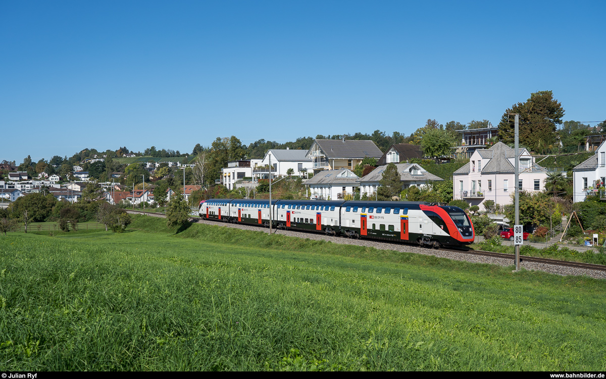 125 Jahre rechtsufrige Zürichseebahn Rapperswil - Zürich am 29. September 2019.<br>
FV-Dosto RABe 502 402  Biel/Bienne  als Extrazug Zürich Tiefenbrunnen - Rapperswil zwischen Uerikon und Feldbach.