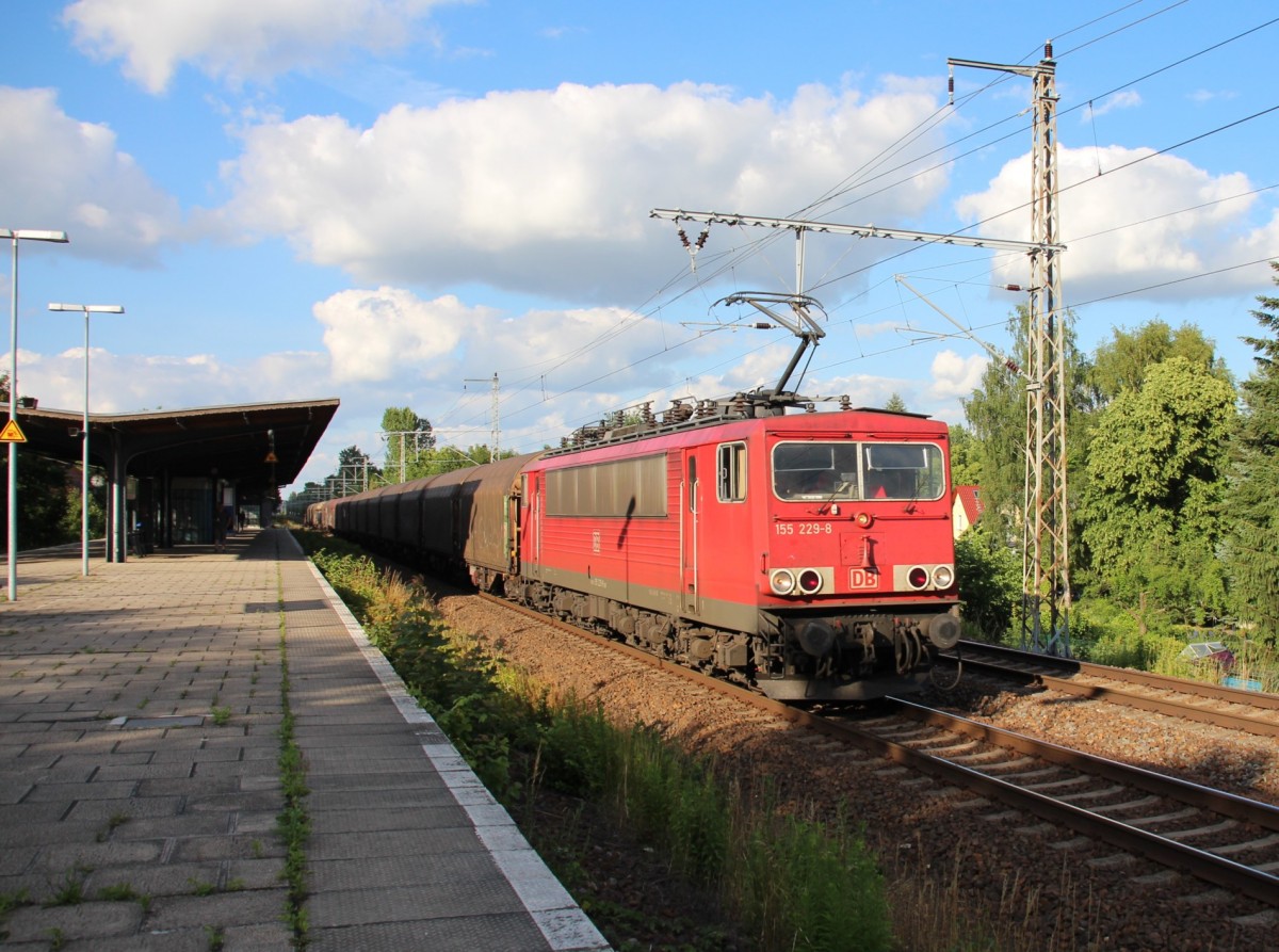 12.6.2012 Röntgental. 155 229 mit gemischten Güterzug südwärts.