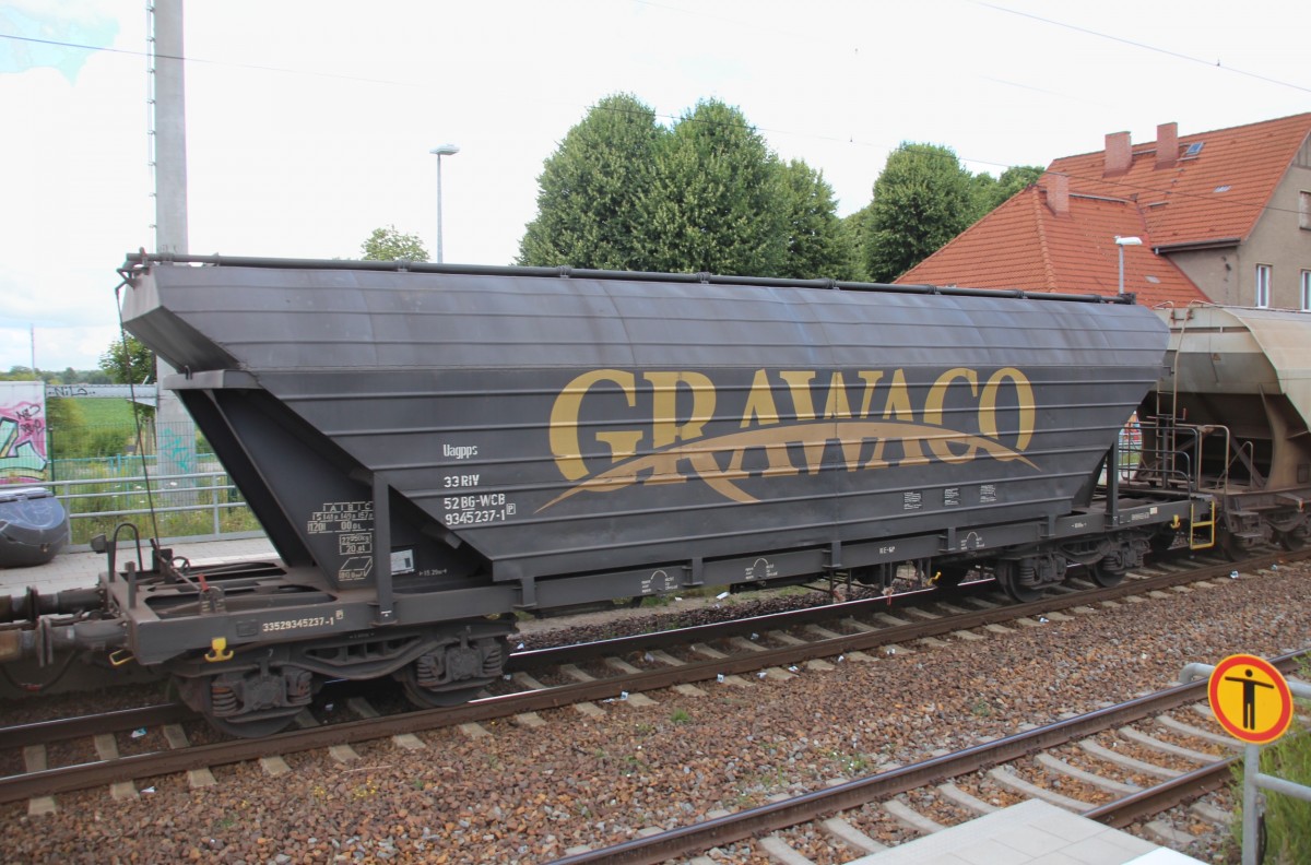 12.7.2014 Rüdnitz. Getreidewagen (Uagpps) von Grawaco