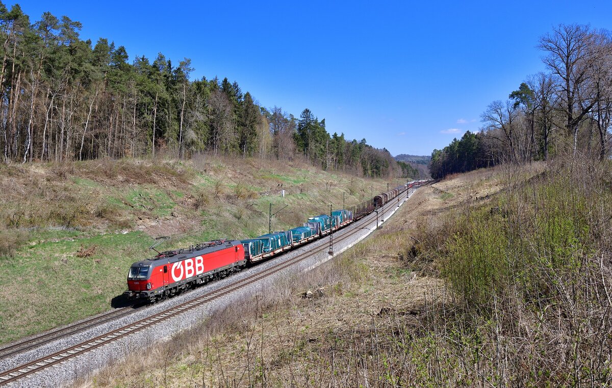 1293 048 mit EZ 45904 am 23.04.2021 bei Sinngrün.
