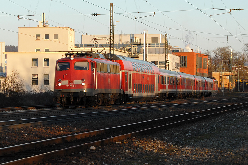 13.02.2018 Eislingen Bahnhof 115 239-3 PbZ 2461