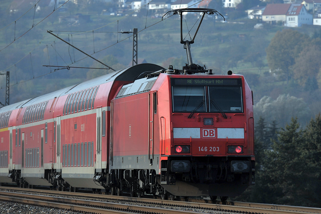13.11.2016 RB nach Stuttgart Streckenabschnitt Uhingen 146 203