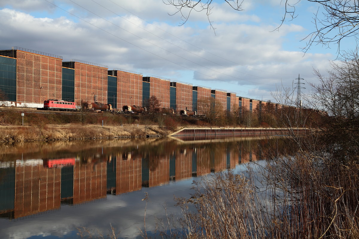 139 554 vor dem  Suppenzug  GM 61831 bei Völklingen am 20.02.2012.