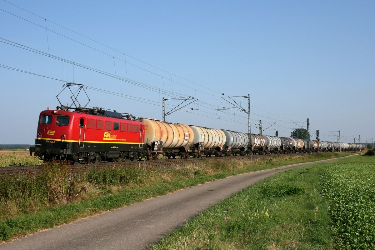 140 003 mit DGS 47986 (Linz–Gelsenkirchen-Bismarck) am 07.09.2016 in Triesdorf