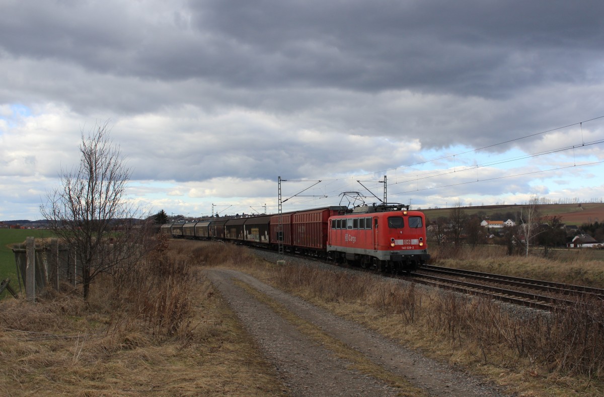140 028 ist am 22.02.14 in Steinpleis zusehen. 