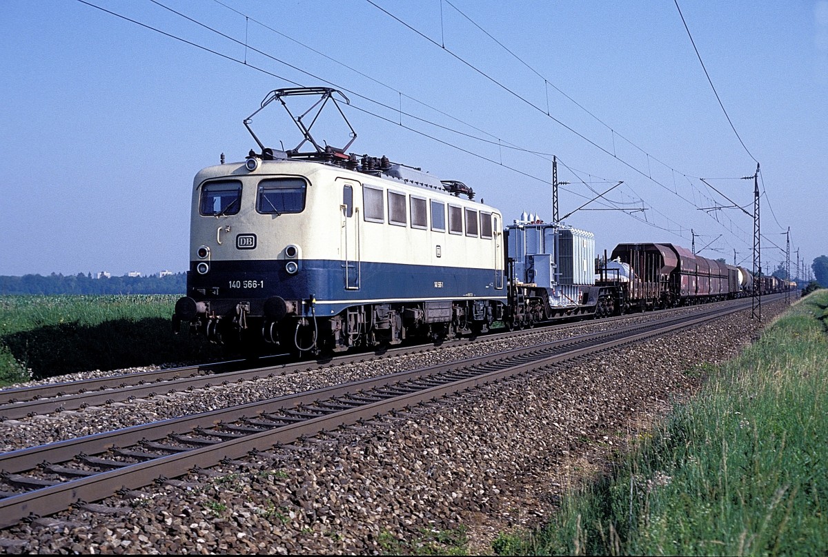 140 566  bei Augsburg - Hochzoll  30.06.92