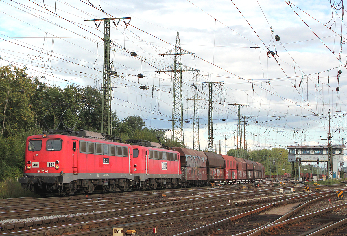 140 789-9 (RBH 162) & 140 797-2 (RBH 164) in Gremberg am 09.09.2013