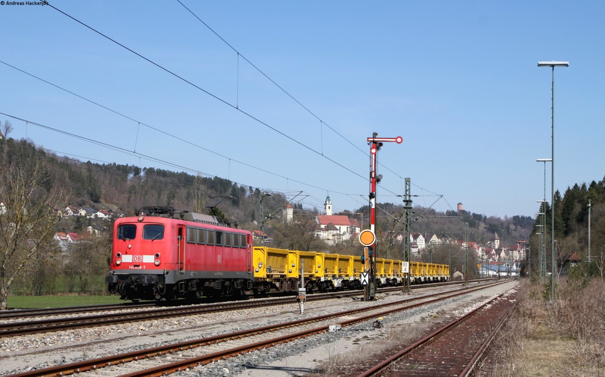 140 808-7 mit einem Aushubzug (Stuttgart Nord Gbf-Rottweil) bei Horb 8.4.15