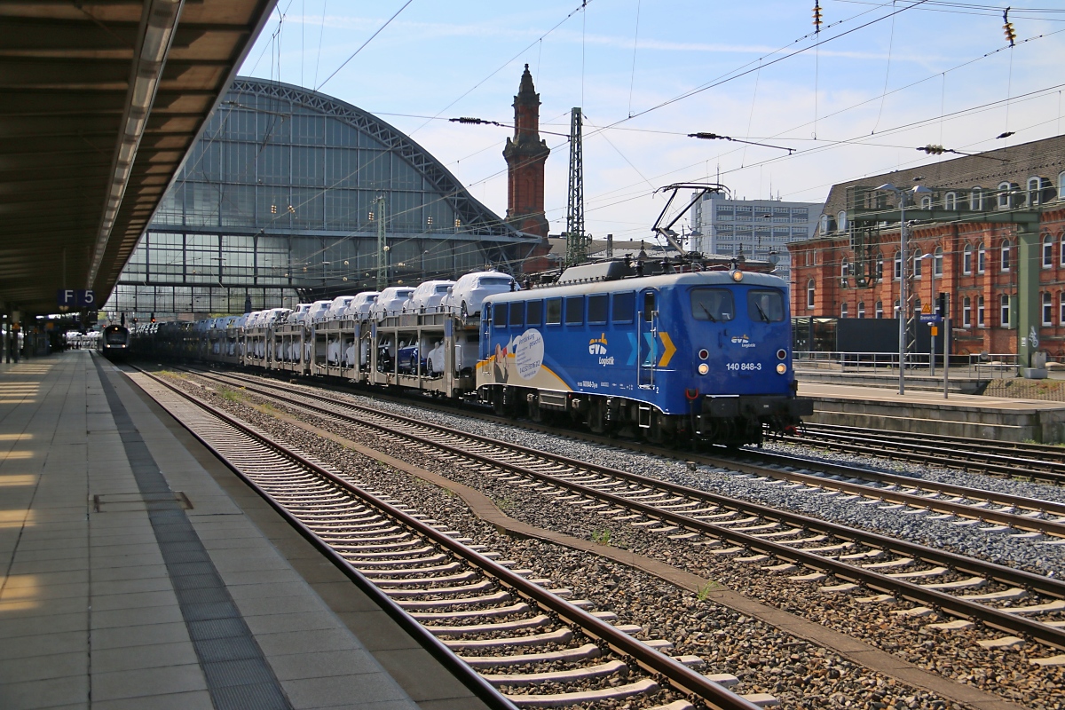 140 848-3 der EVB mit BLG Autotransportwagen im Bremer Hbf. Aufgenommen am 11.05.2016.