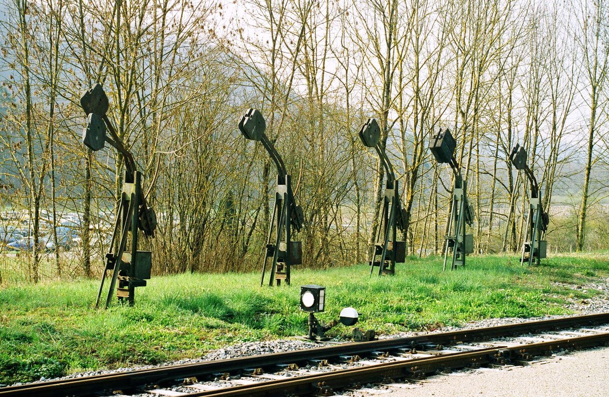 14.04.2005 Mechanische Stellwerke benötigten oft lange Drahtzüge