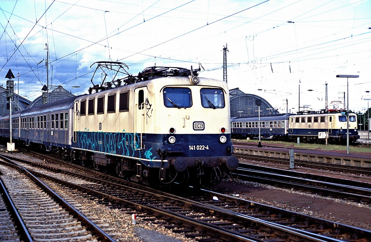 141 022  Karlsruhe Hbf  27.06.91