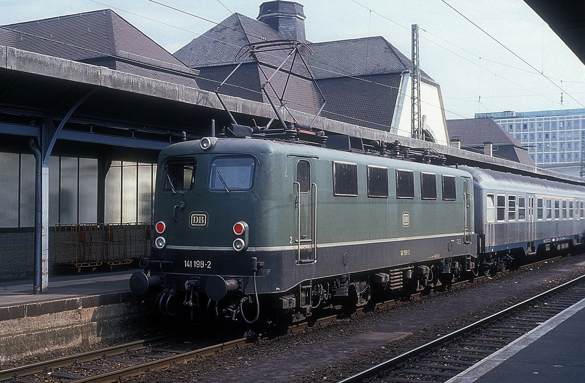 141 198  Koblenz  27.06.90