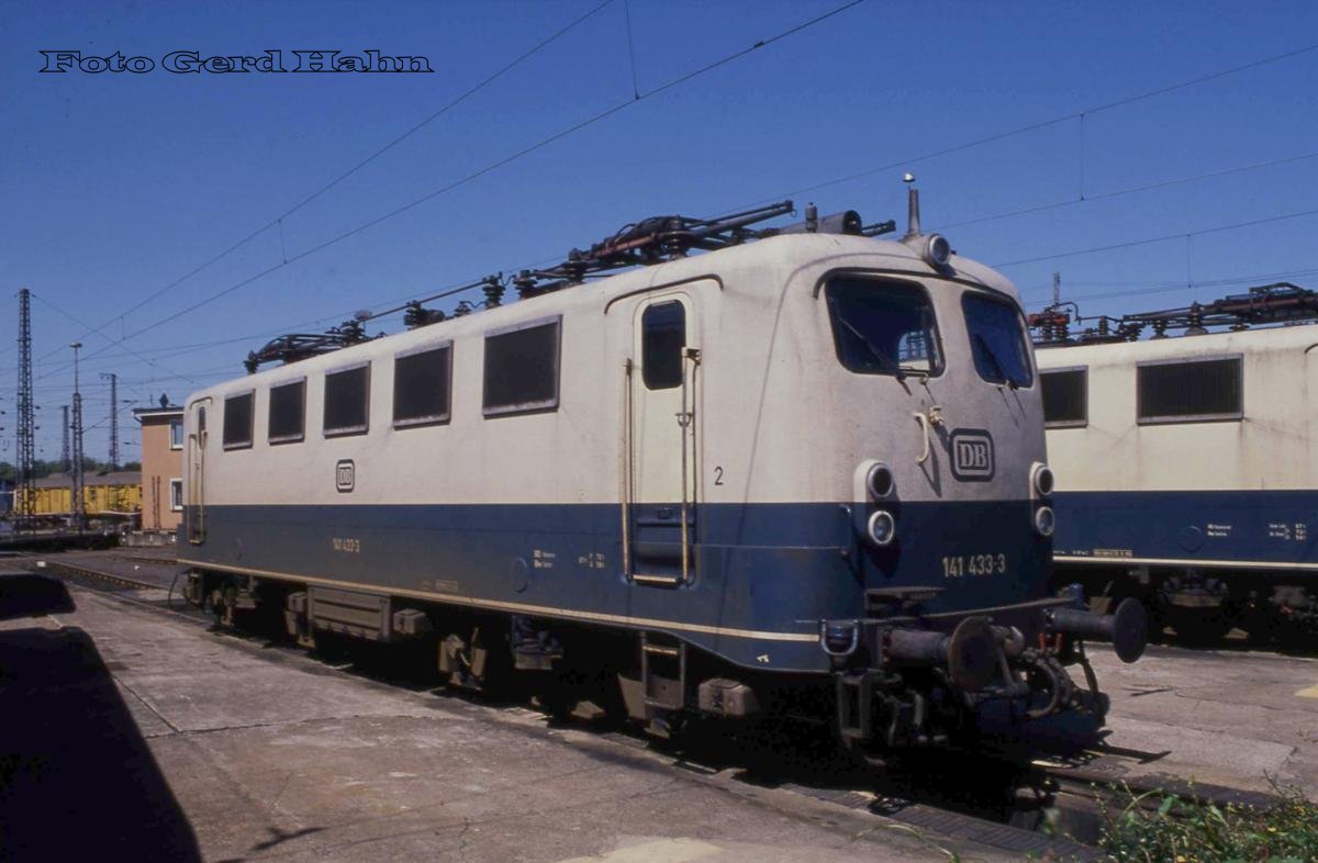 141433 am 1206.1988 im BW Osnabrück.