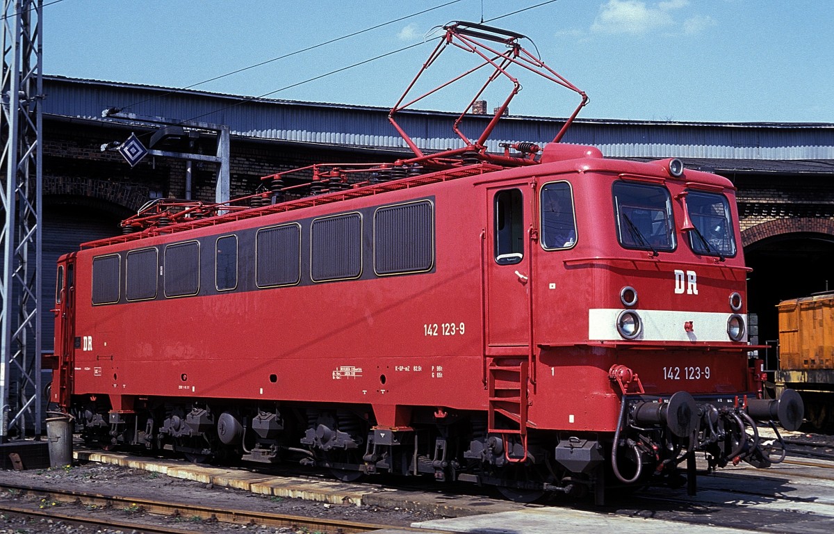 142 123  B. - Pankow  24.03.93