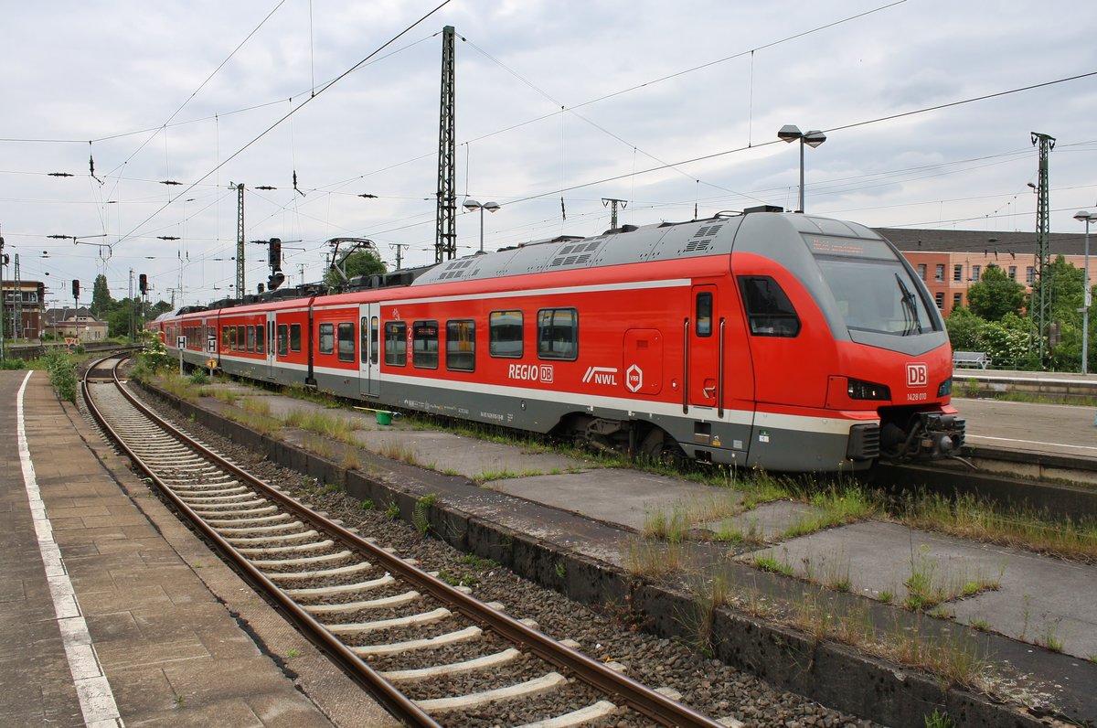 1428 010-1 fährt am 26.05.2019 als RE42 (RE11220)  Niers-Haard-Express  von Münster(Westf) Hauptbahnhof nach Mönchengladbach Hauptbahnhof in den Zielbahnhof ein.