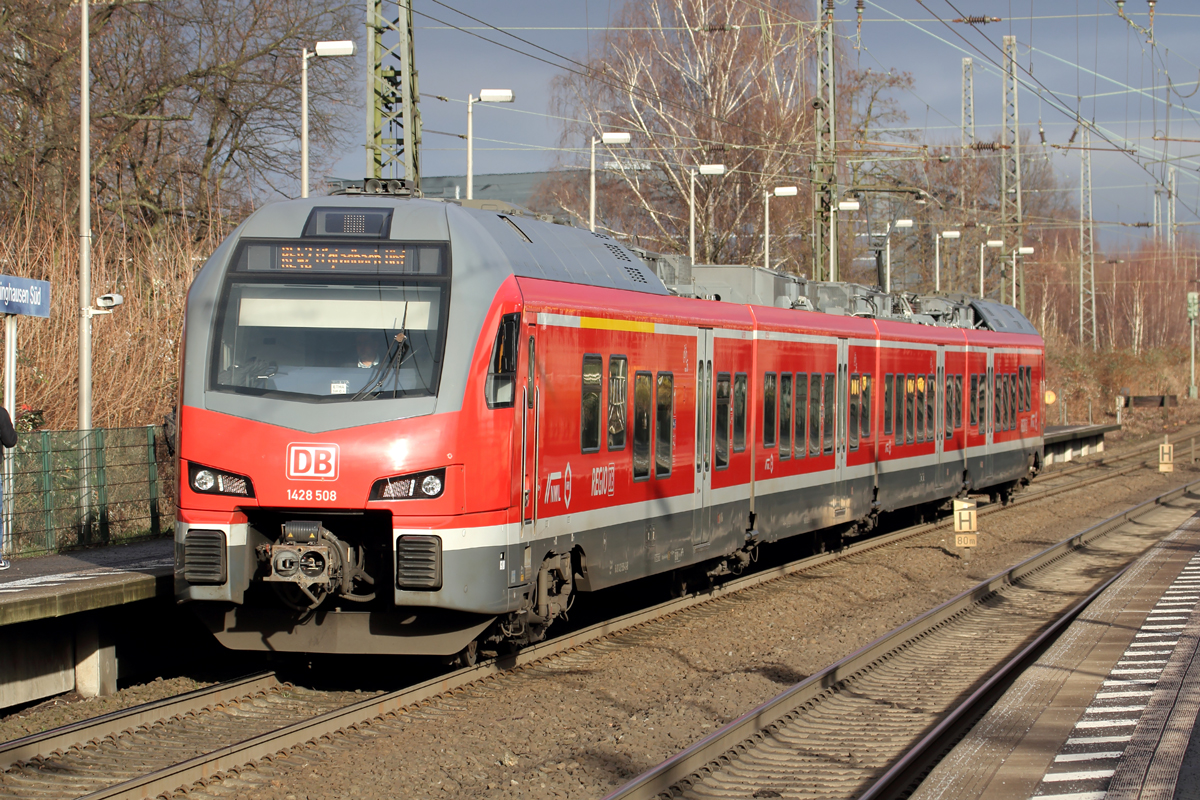 1428 508 als RE 42 nach Mönchengladbach Hbf. in Recklinghausen-Süd 23.12.2016