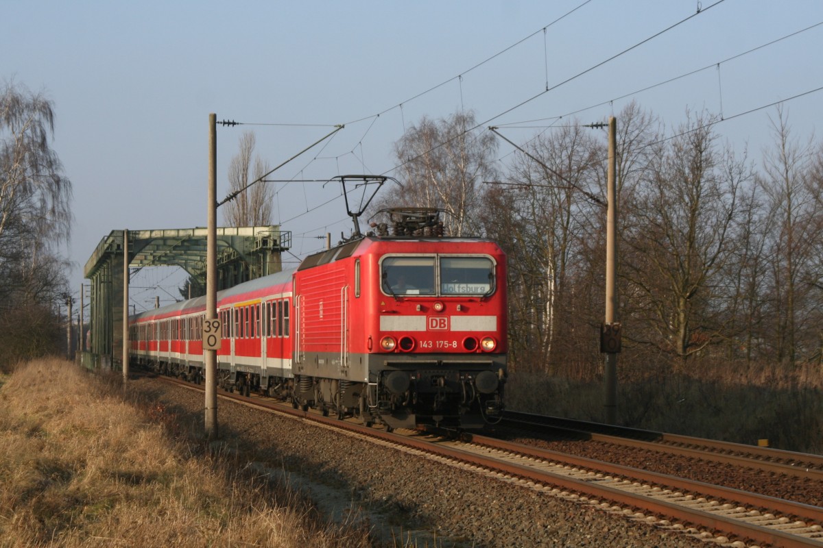 143 175-8 bei Woltorf 28.12.2008