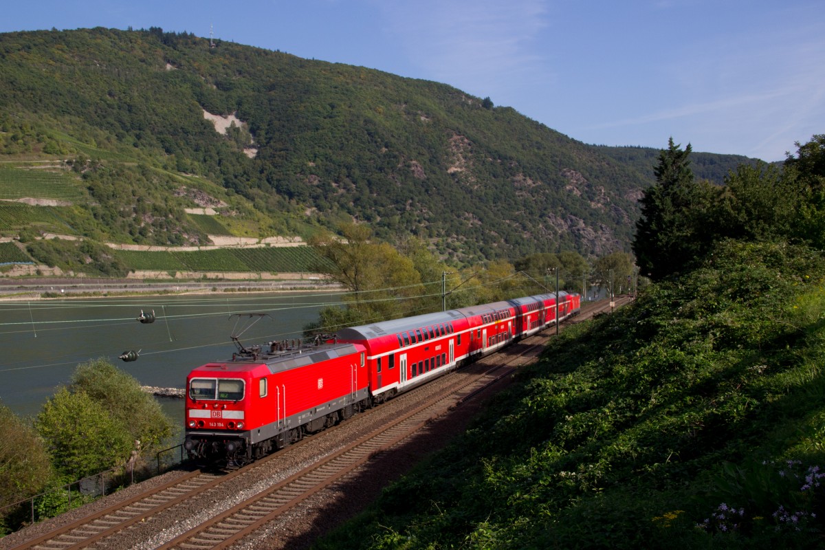 143 194 & 143 568 mit dem RE 4288 (Frankfurt (Main) Hbf - Koblenz Hbf) in Trechtingshausen am 17.09.14