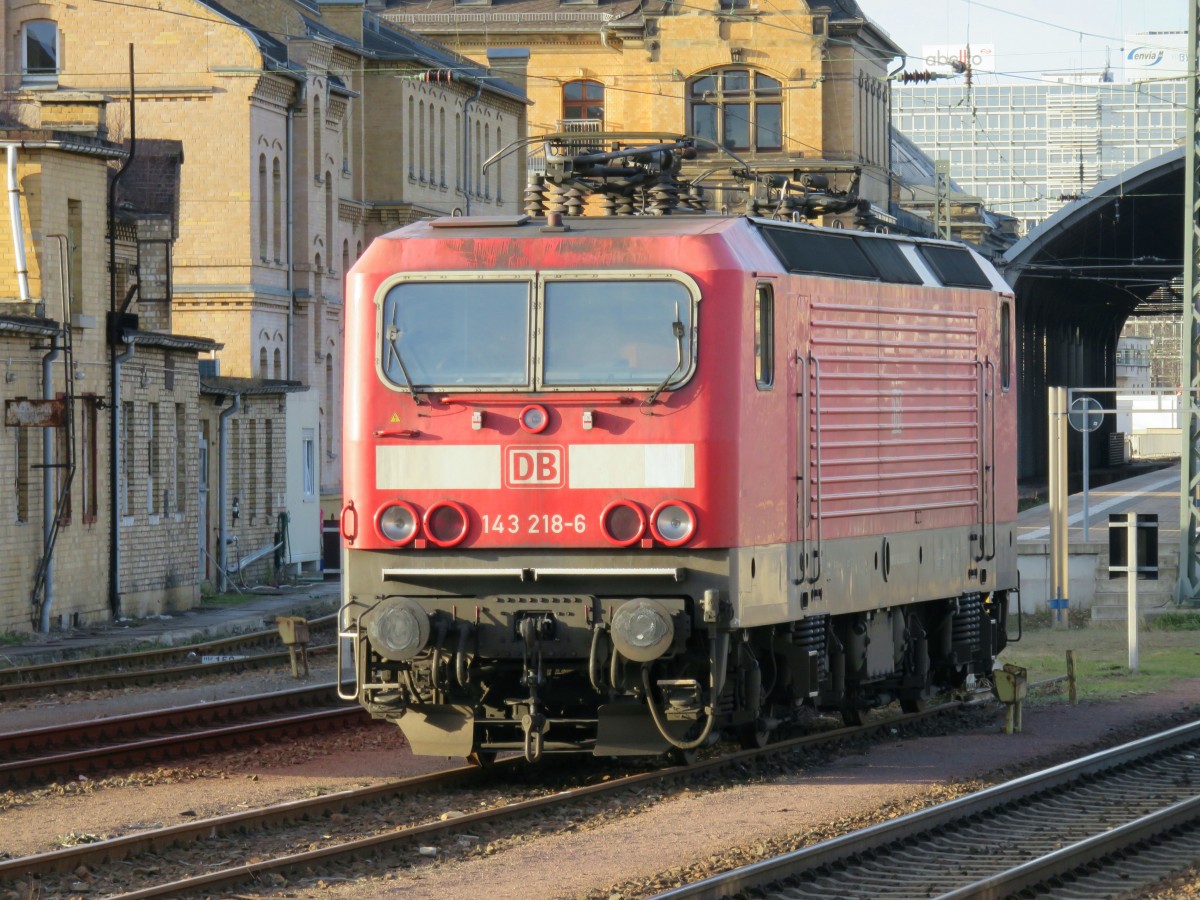 143 218 6 abgestellt im Bahnhof von Halle Saale HBF am 08.02 2015