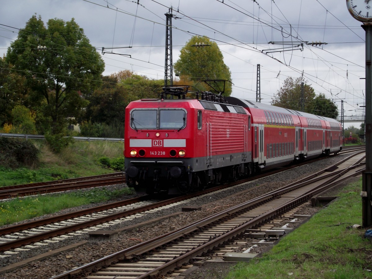 143 238 mit RB75 in Mainz-Bischofsheim am 17.10.13