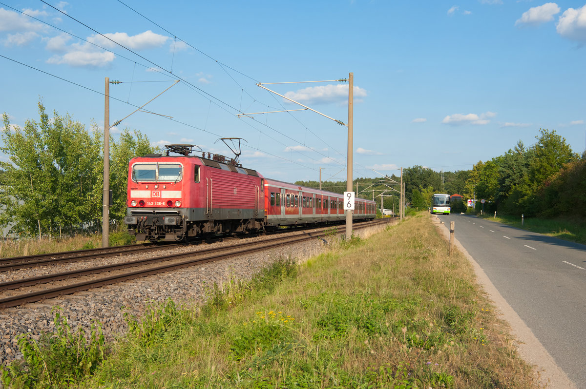 143 336 mit der S1 39656 von Altdorf nach Roth bei Ludersheim, 16.08.2018