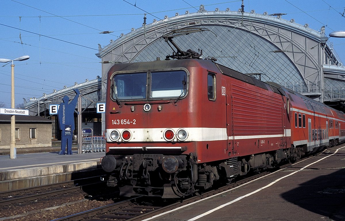 143 654  Dresden - Neustadt  06.11.02