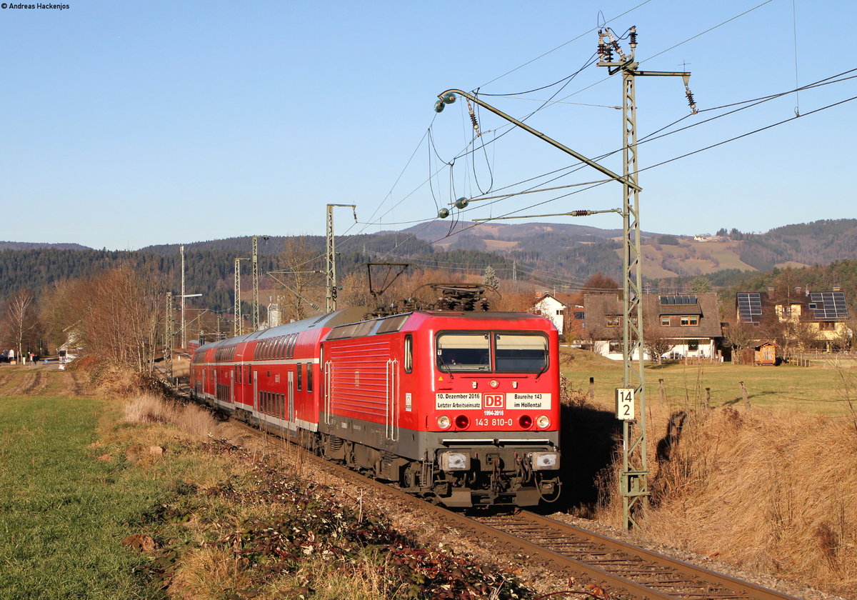 143 810-0 mit der RB 17219 (Freiburg(Brsg)Hbf-Neustadt(Schwarzw)) bei Himmelreich 10.12.16
